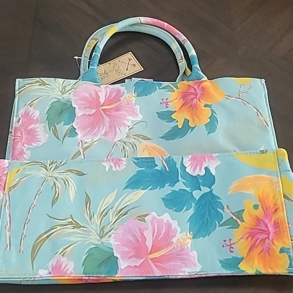 Twig & Arrow Tropical Floral Canvas Vacay Tote/Beach Bag - Picture 2 of 2